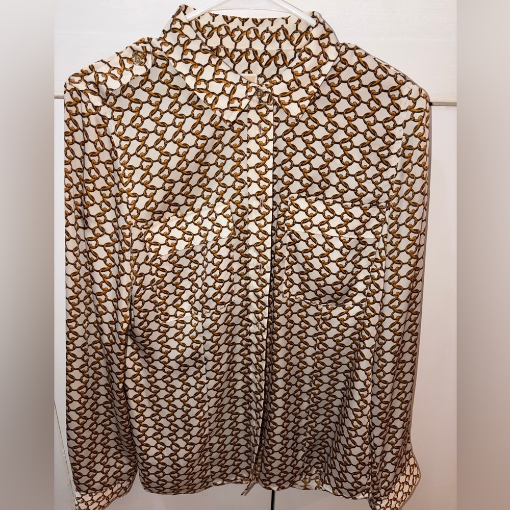 Chain Pattern Button-Up Shirt